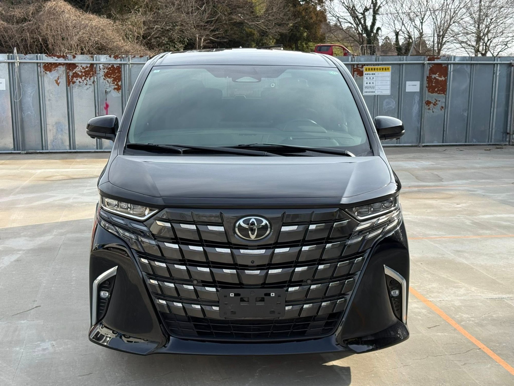 2025 Toyota Vellfire